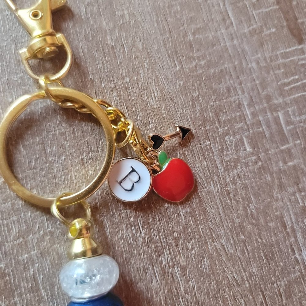 Beaded Handcrafted Initial "B" Keychain with charms - Picture 6 of 8
